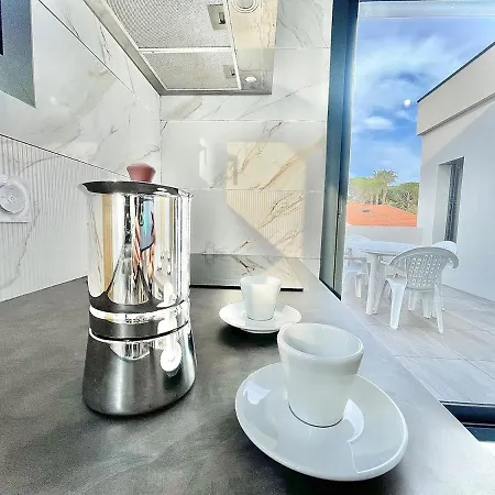 Le Calypso, 2 , Parking, Clim Apartment *